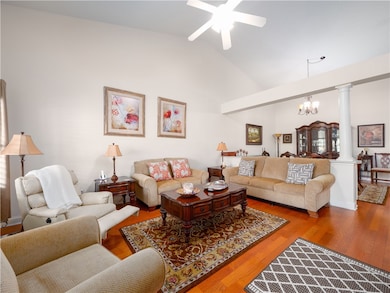 204 Peppertree Crossing Ave, Brunswick, GA 31525 - photo 5