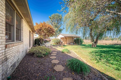 204 Westbriar Blvd, Newburgh, IN 47630 - photo 6