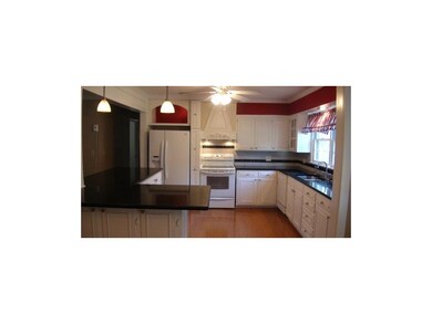 1500 NW B St, Blue Springs, MO 64015 - photo 2