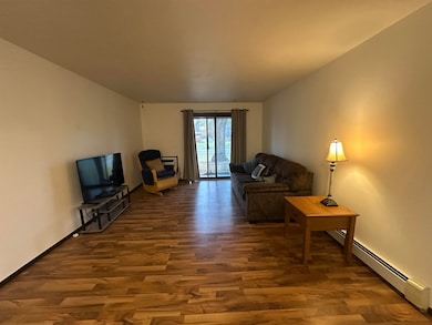 3184 Justin Ct unit 3, Appleton, WI 54914 - photo 3