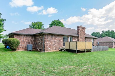 307 N 36th St, Nixa, MO 65714 - photo 4