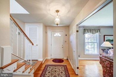 6724 Baron Rd, McLean, VA 22101 - photo 2