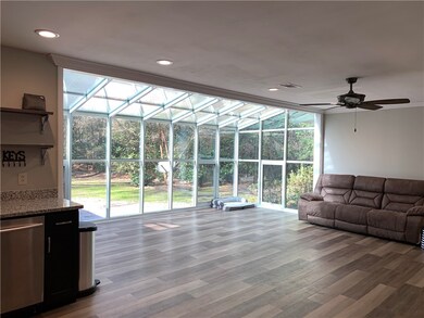 632 S Elm St, Jesup, GA 31546 - photo 5