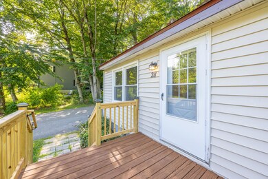 28 Webster St, Springvale, ME 04083 - photo 4