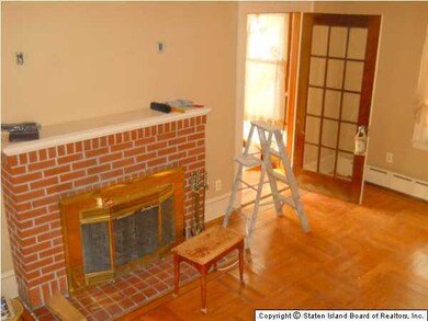 286 Edison St, Staten Island, NY 10306 - photo 3