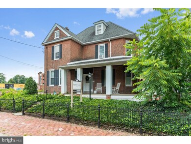 49 N Richardson Ave, Lansdale, PA 19446 - photo 2