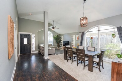 8635 Sparkling Springs Dr, Houston, TX 77095 - photo 2