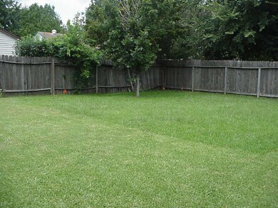 7631 Lemma Dr, Houston, TX 77041 - photo 4