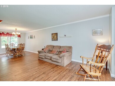 Living Room/Dining Room