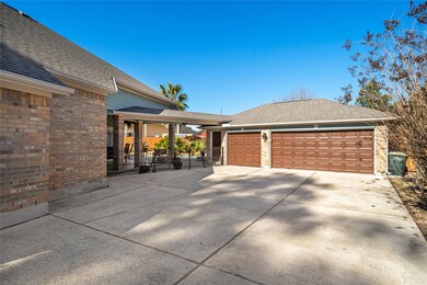 419 Oak Ridge Grove Dr, Spring, TX 77386 - photo 5