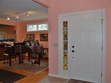 579 Golf Course Rd, South Burlington, VT 05403 - photo 5