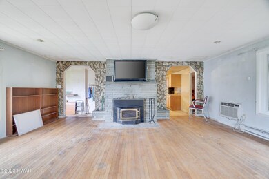 6457 White Birch St, East Stroudsburg, PA 18301 - photo 7