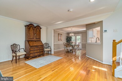 11972 Thurloe Dr, Lutherville Timonium, MD 21093 - photo 7