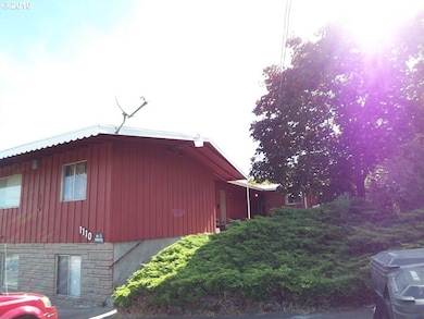 1110 Oregon Ave, the Dalles, OR 97058 - photo 2