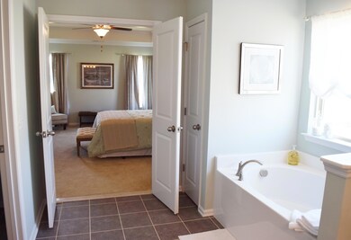 Deluxe Master Bath
