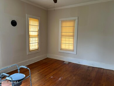 106 W Barrett St, Carthage, NC 28327 - photo 7