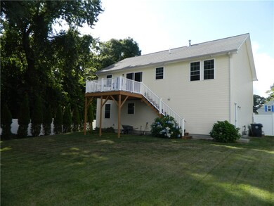 375 Meadow View Ave, Warwick, RI 02889 - photo 4