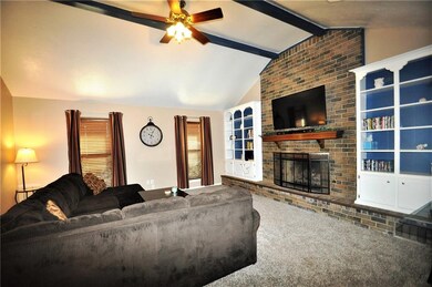 1909 Briar Hill St, Moore, OK 73160 - photo 5