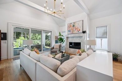 1170FultonHall-JTPhoto-035