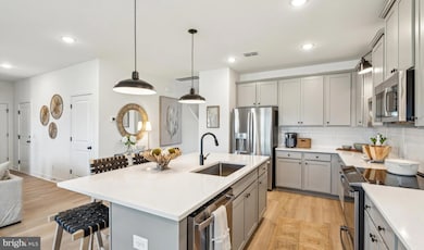 114 Thornton Ave, Ranson, WV 25438 - photo 5