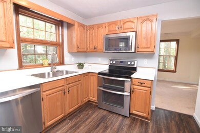 44181 Pimento Ln, California, MD 20619 - photo 5