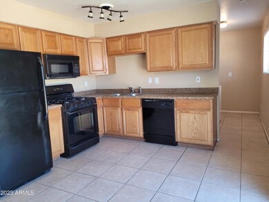 7548 E Carol Cir, Mesa, AZ 85208 - photo 2