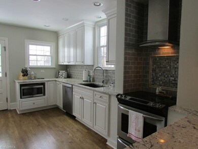 Outside vented range hood, custom fit slide in ran