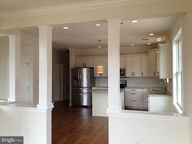 651 Tudor Dr, Hagerstown, MD 21742 - photo 4