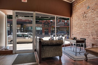 427 Main St, La Crosse, WI 54601 - photo 5