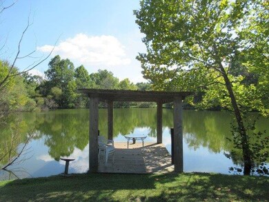 6260 Seaville Rd, Harrodsburg, KY 40330 - photo 2