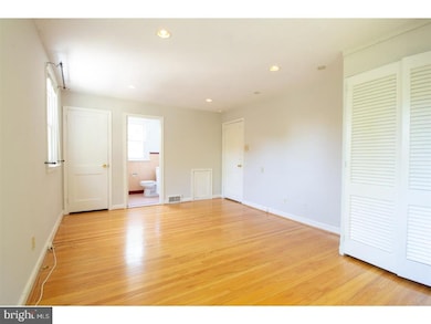 512 E Spring Ave, Ardmore, PA 19003 - photo 7