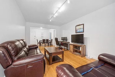 350 E 54th St unit 3K, New York, NY 10022 - photo 5
