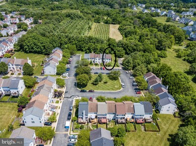 208 Heaton Ct, Purcellville, VA 20132 - photo 3