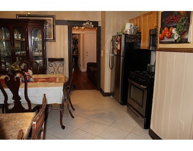 318 Fuller St unit 2, Dorchester Center, MA 02124 - photo 7