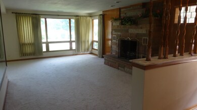 280 N Emroy Ave, Elmhurst, IL 60126 - photo 4