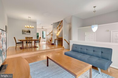 2521 Polly Jefferson Way, Herndon, VA 20171 - photo 4