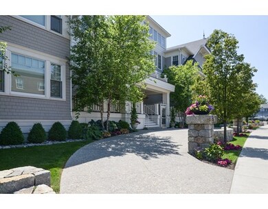 245 Humphrey St unit 204, Swampscott, MA 01907 - photo 2