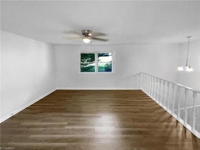 2286 Lynn Cir E, Trinity, NC 27370 - photo 4