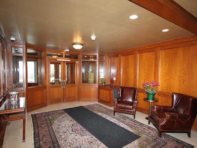 11 Lafayette Ct unit 3D, Greenwich, CT 06830 - photo 6