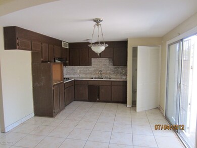 7145 W Roma AVE, Phoenix, AZ 85033
