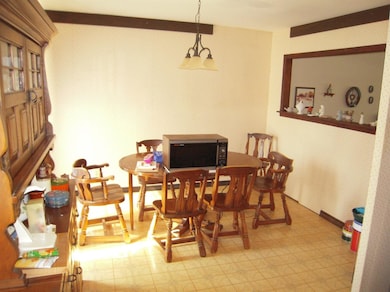 1044 N Rensselaer Ave, Griffith, IN 46319 - photo 6