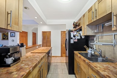 61-85 Grove St, Flushing, NY 11385 - photo 4