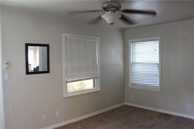 503 N University Blvd - Living Room