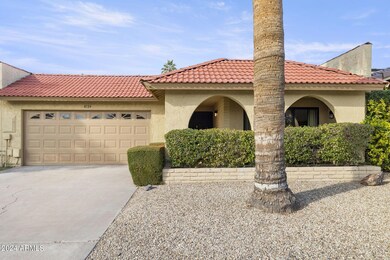 1-web-or-mls-4124-n-79th-st