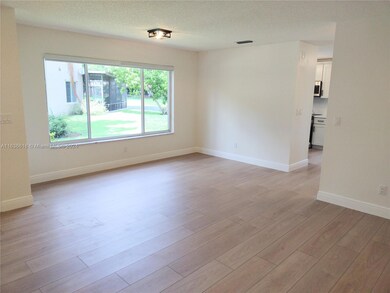 1740 SW 110th Terrace, Davie, FL 33324 - photo 5