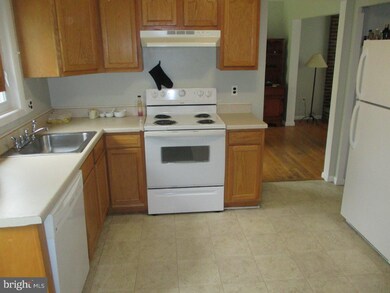 21 Westfield Dr, Newark, DE 19711 - photo 5