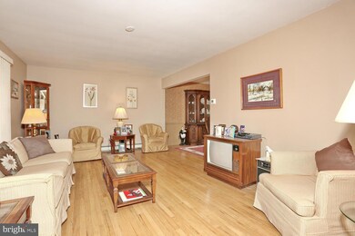 497 Chestnut St, Township of Washington, NJ 07676 - photo 4