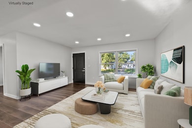 2808 Dolby Dr, Columbus, OH 43207 - photo 6