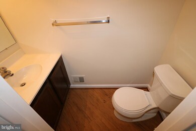 7505 Bradley Blvd, Bethesda, MD 20817 - photo 5