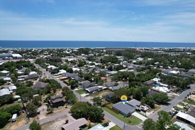 Proximity to the Gulf and Lake Powell